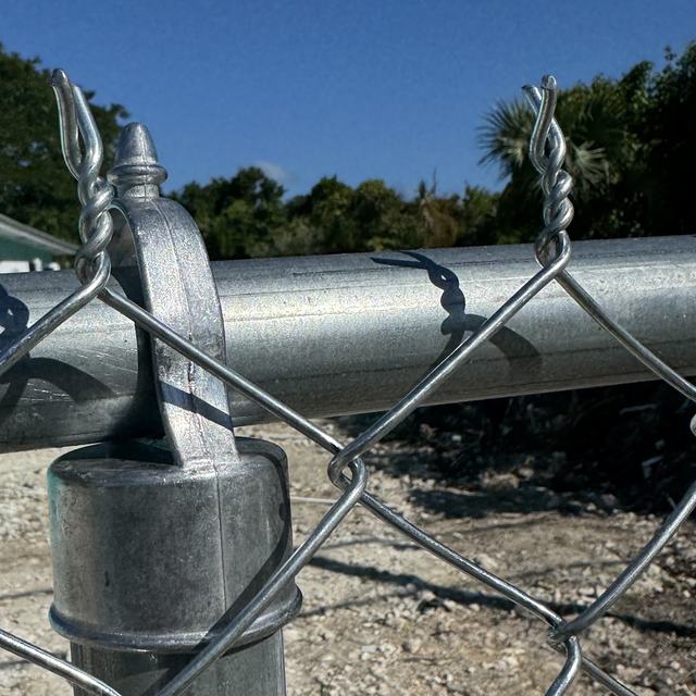 Top rail and post detail